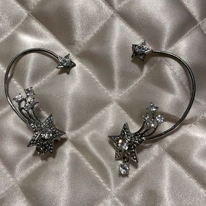 Cufflinhs for around your ear